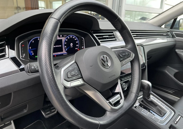 Volkswagen Passat cena 136900 przebieg: 80358, rok produkcji 2019 z Mońki małe 436